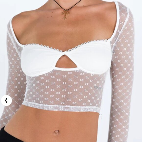 Princess Polly Clapton Long Sleeve Top White, Size 2 - Picture 1 of 5